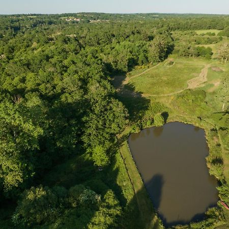 La Ferme Du Pont De Maumy, Cabane Au Bord De L'Etang Et Bain Nordique Busserolles Buitenkant foto